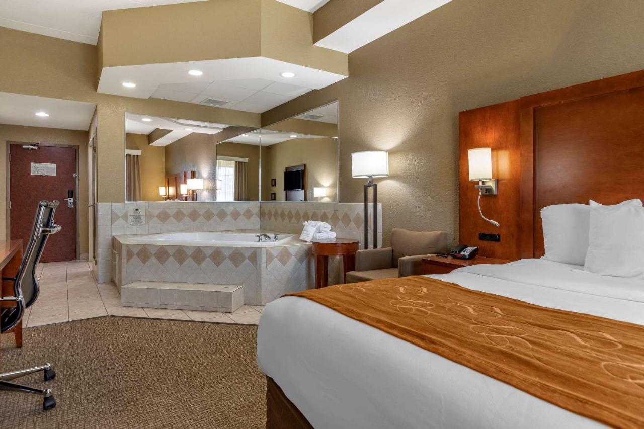Comfort Suites Grand Rapids South Kentwood Extérieur photo